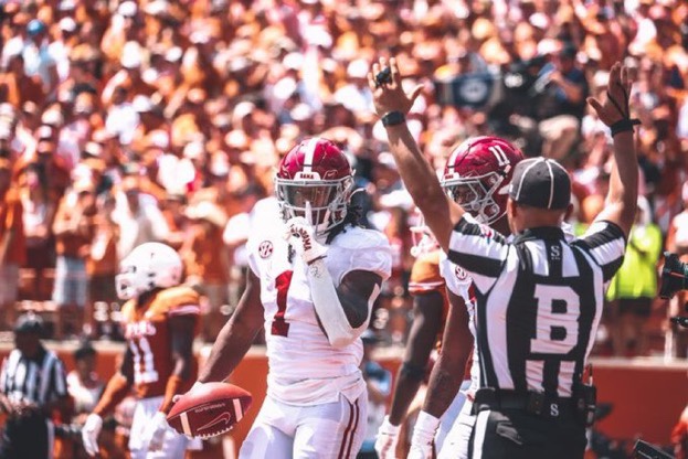 Alabama survives Texas