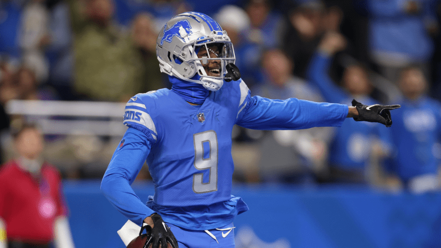 NFL suspends 4 Lions players for betting